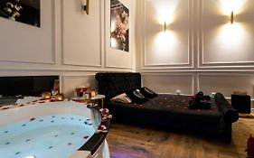 Vistula Boulevards Jacuzzi Apartment